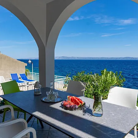 بيت للعطل Bb Cr